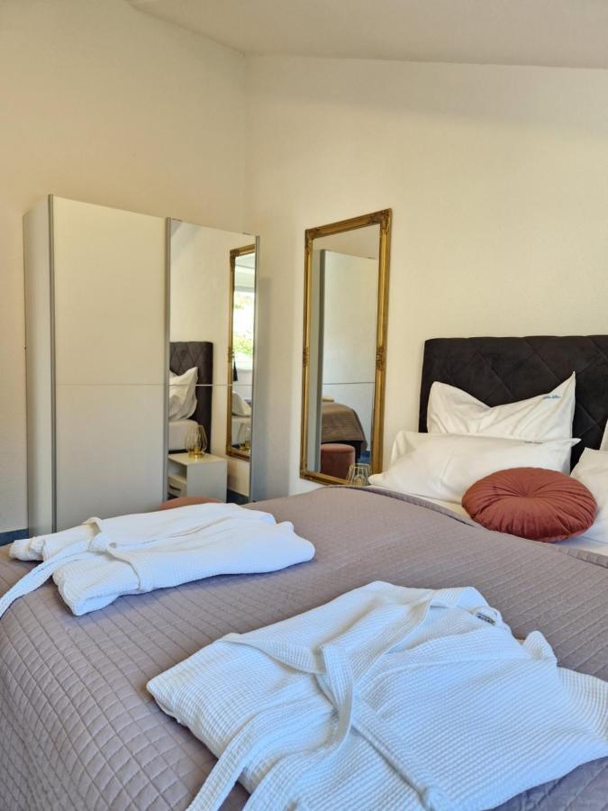 Luxury Apartments Silva With Sea View Okrug Gornji Exterior foto